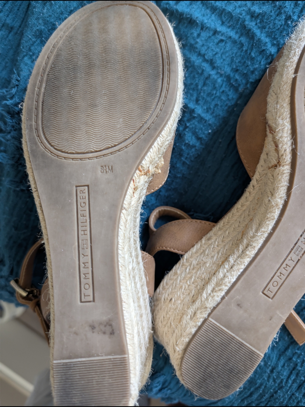 Tommy Hilfiger Women’s Tan Leather Espadrille Wedge Sandals - Picture 9 of 9
